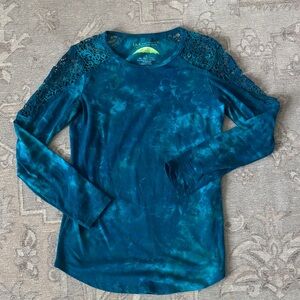 EARTHBOUND Teal Blue Tie-Dye Long Sleeve Top with Lace Shoulders